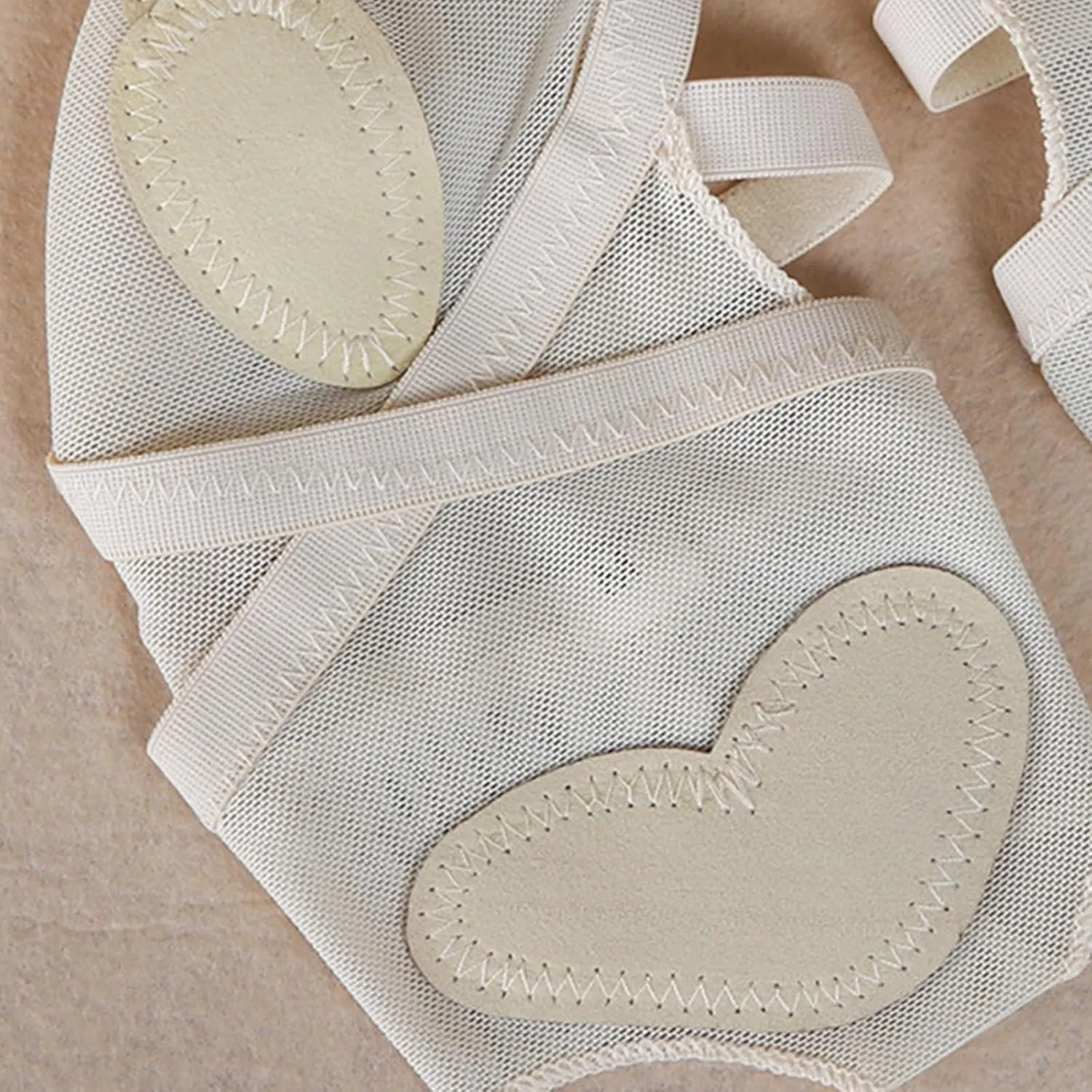 1 Pair Rhinestones Belly Dance Practice Shoes Belly Dance Foot Pad Slip Resistant Breathable for Beginner Professional