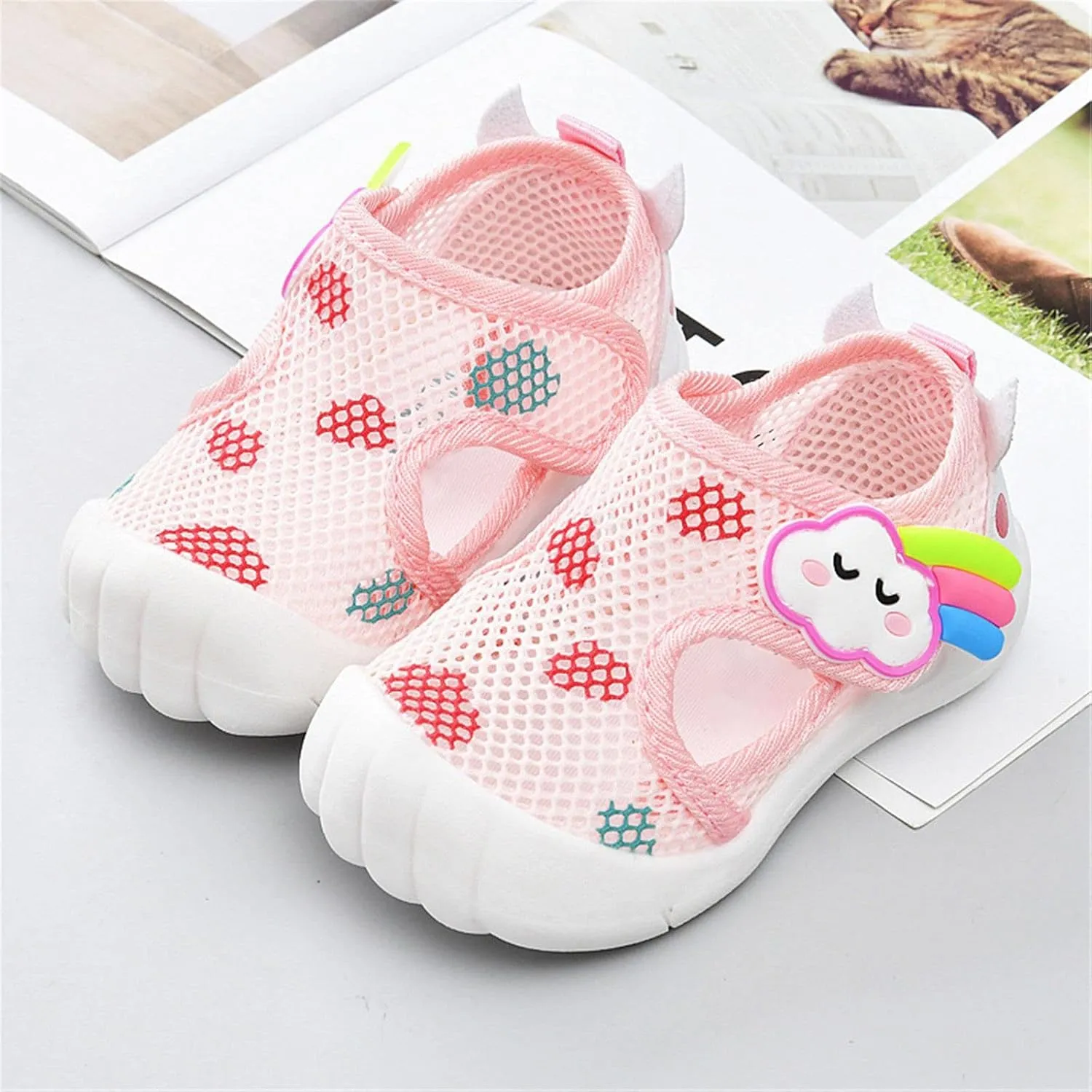 Baby Lightweight Breathable Water Sandals Toddler Girls Boys Flat Bottom Non Slip Outdoor Sneakers Boy Sandals