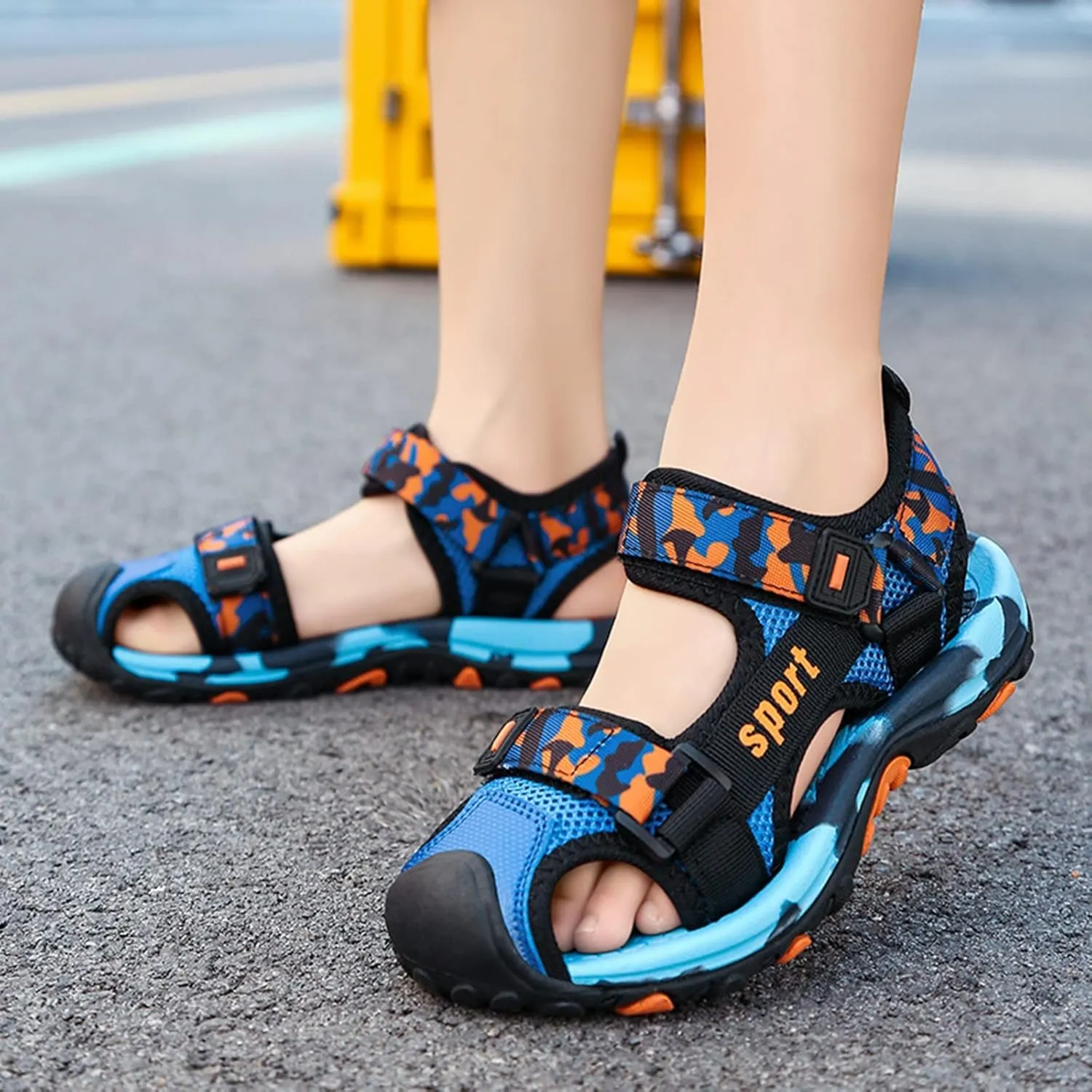 Boys Hiking Sandals Camouflage Closed-Toe Outdoor Athletic Sport Beach Casual Sandals for Kid Memory Foam Shoe