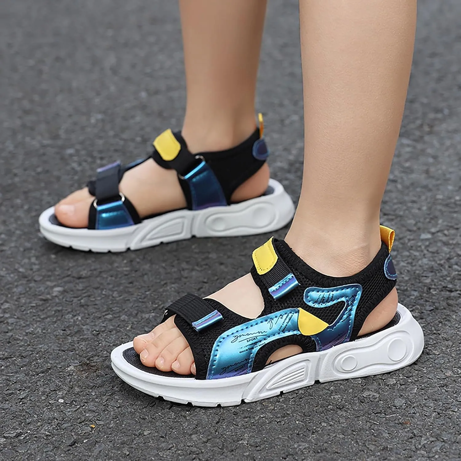 Boys Sports Sandals Outdoor Leisure Athletic Walking Sandals Kids Open Toe Anti Slip Summer Beach Water Slippers