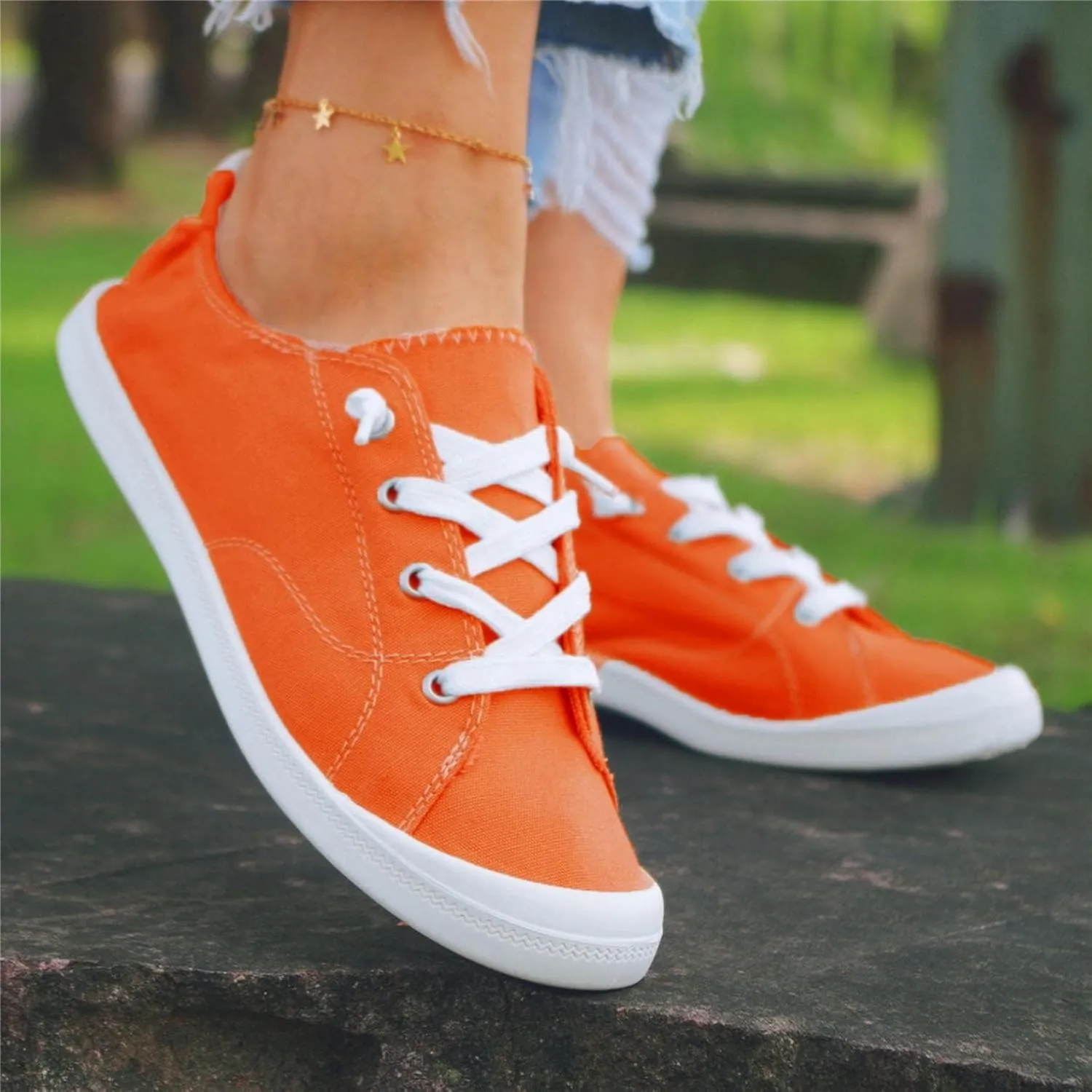 Canvas Shoes for Women Fashion Checkered Casual Plaid Lace Up Low Top Play Sneakers Lightweight Low Heels Slip On Flats Loafers Walking Shoes Girls Running Outdoor Sports