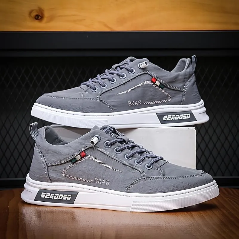 Comfy Non Slip Solid Skate Shoes - Men's Lace Up Street Style Sneakers for All Seasons Outdoor Workout Activities