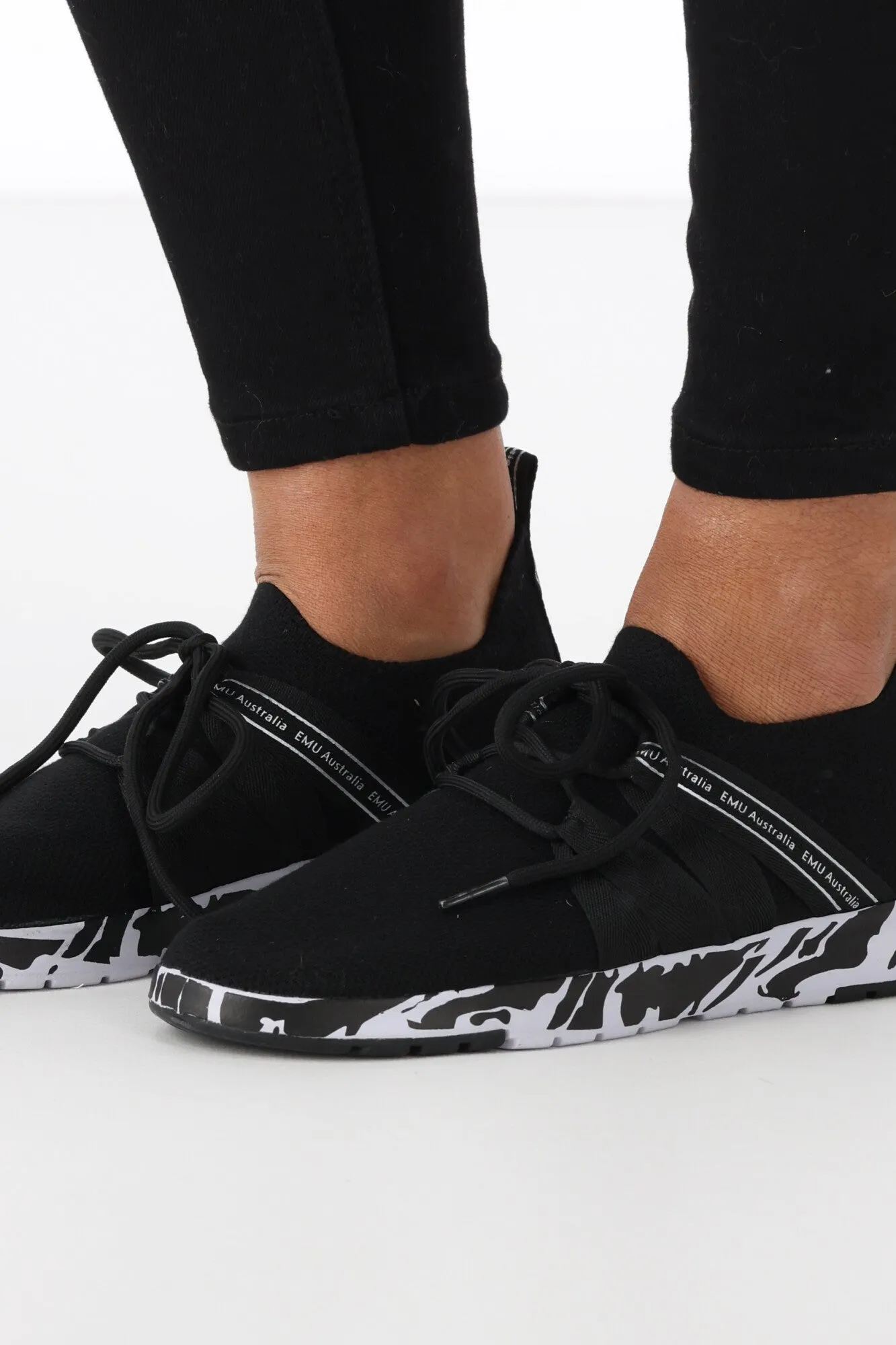 Emu Leura Swirl Sneaker Black