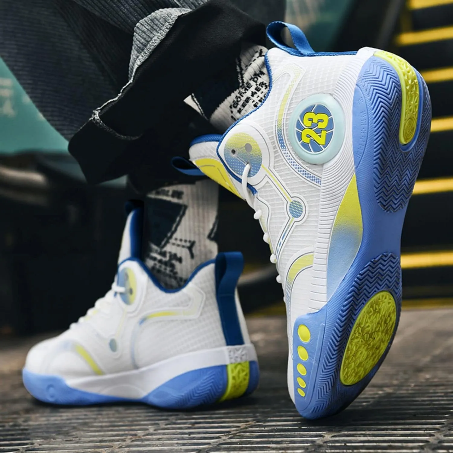 Fashion Non-Slip Breathable Wearable Sports Basketball Shoes