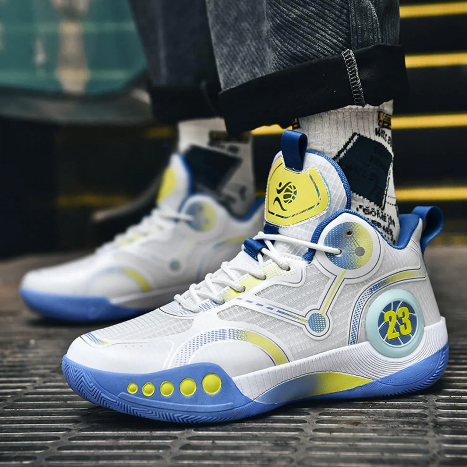 Fashion Non-Slip Breathable Wearable Sports Basketball Shoes