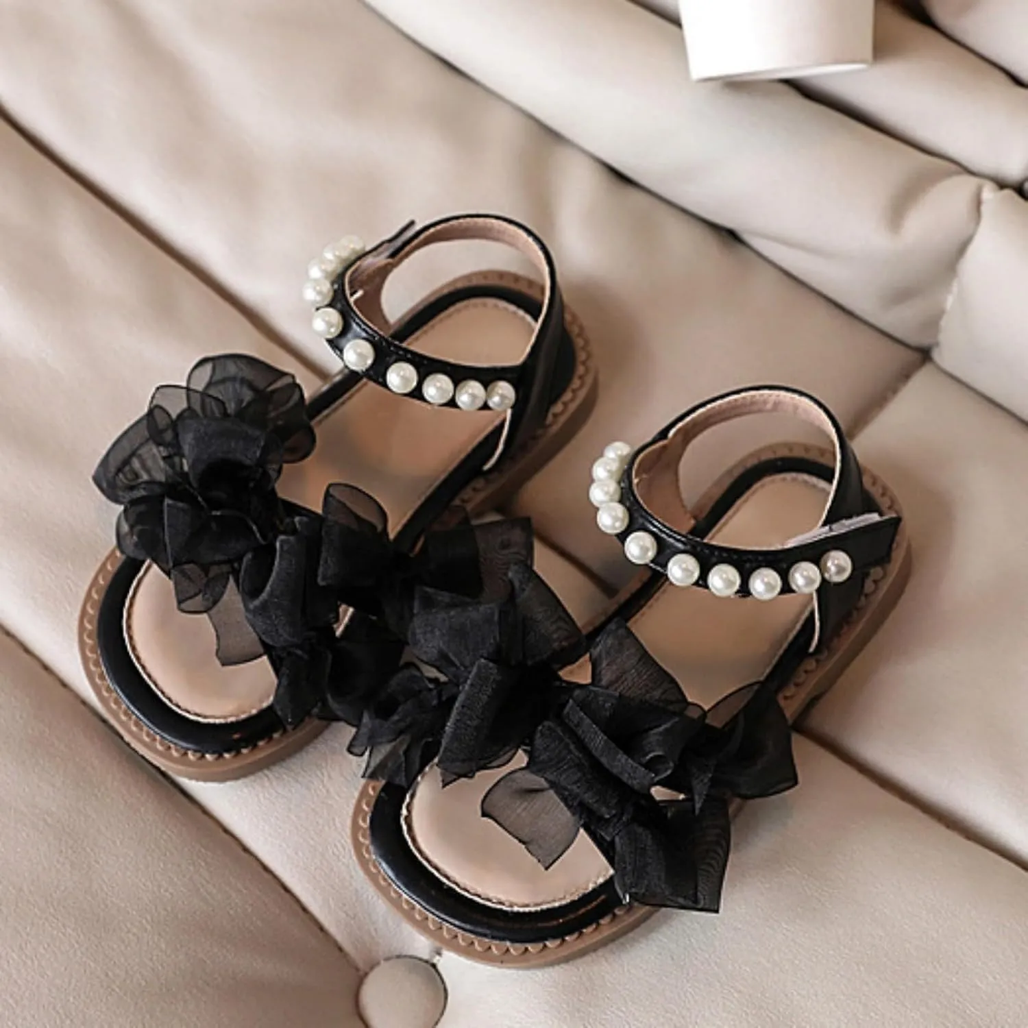 Girls Mesh Pearl Flat Sandals Open Toe Pearl Strap Princess Bridesmaid Party Dress Shoes Kids Cute Summer Shoes