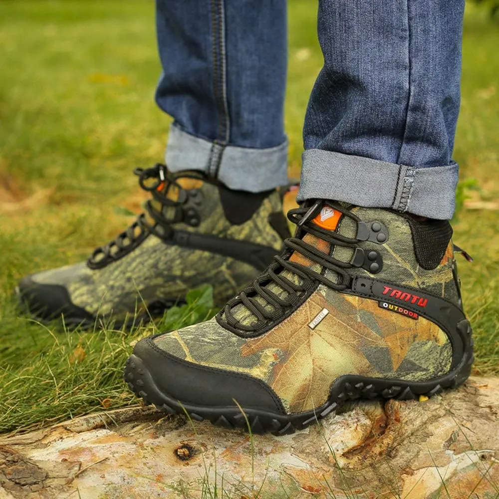 High-top Waterproof Outdoor Hiking Shoes, Men's Sports Camping Climbing Boots, Non-Slip Mountain Climbing Camping Boots, Wear-Resistant Hiking Shoes (Yellow 43)
