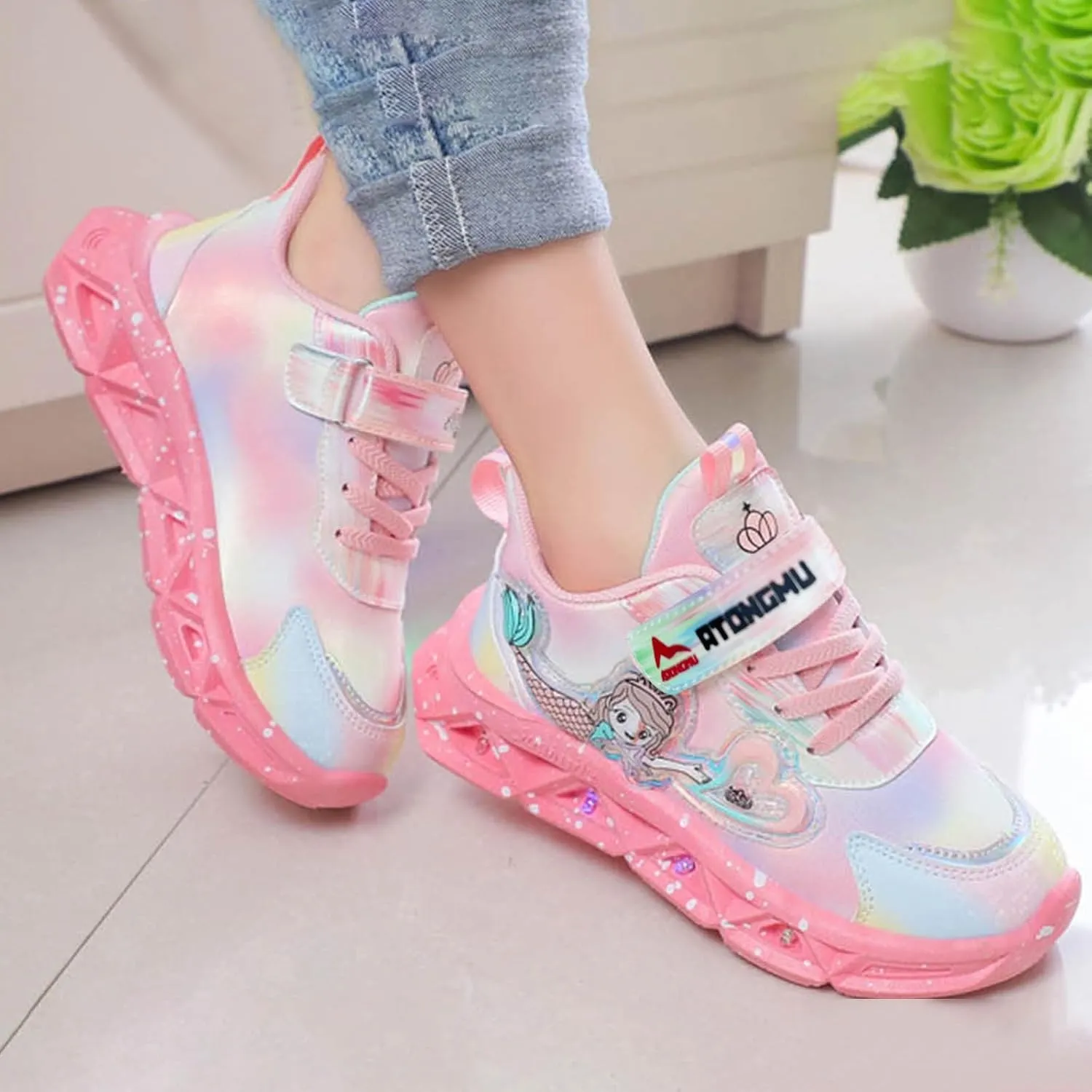 IWIHMIV Girls Tennis Shoes Kid Shoes Girls' Athletic Shoes Light Up Girls Sneakers Breathable Kids Walking Shoes for Toddler