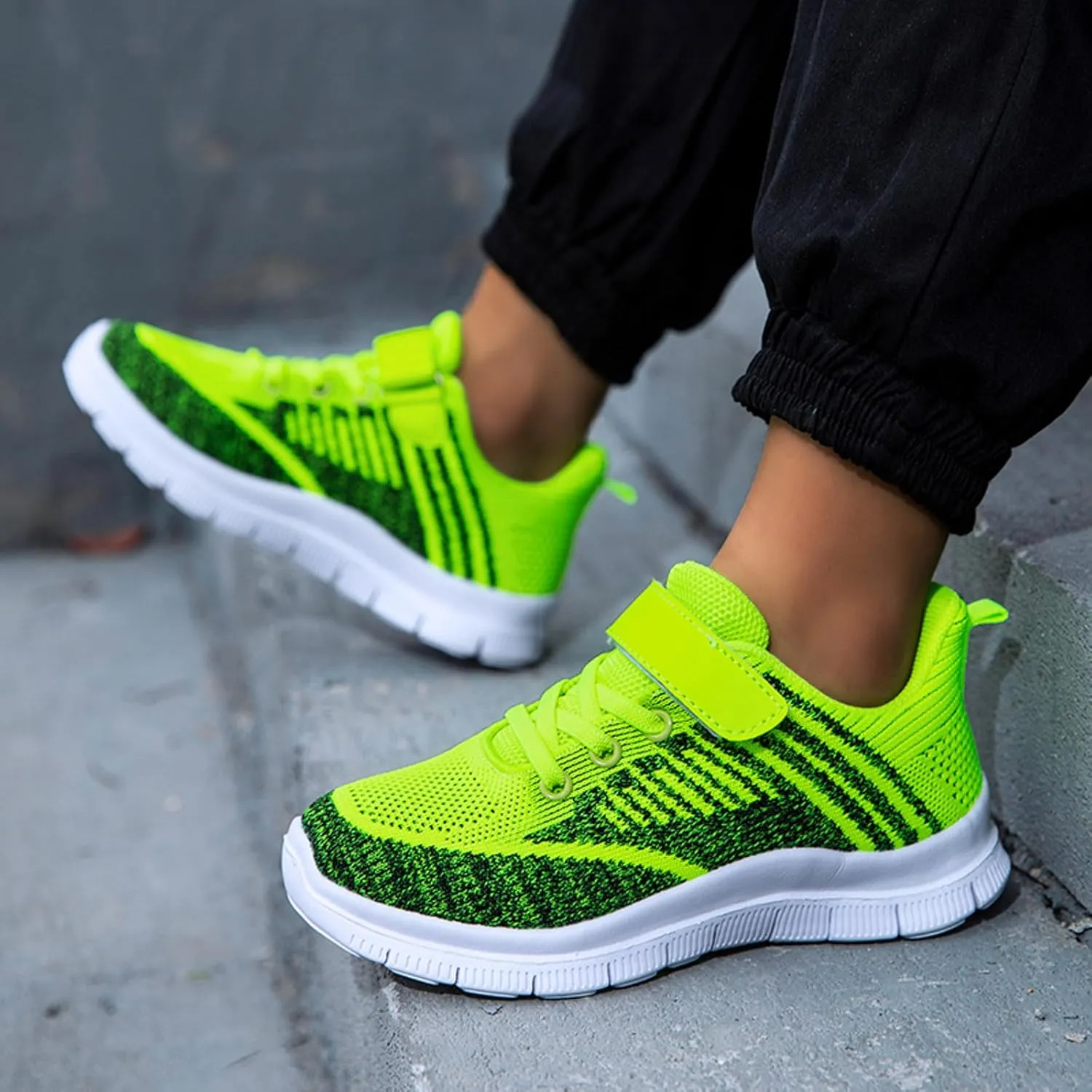 IWIHMIV Kids Running Shoes Toddler Boy Tennis Shoes Boys Girls Sneakers Kids Shoes Lightweight Breathable Athletic Tennis Shoes