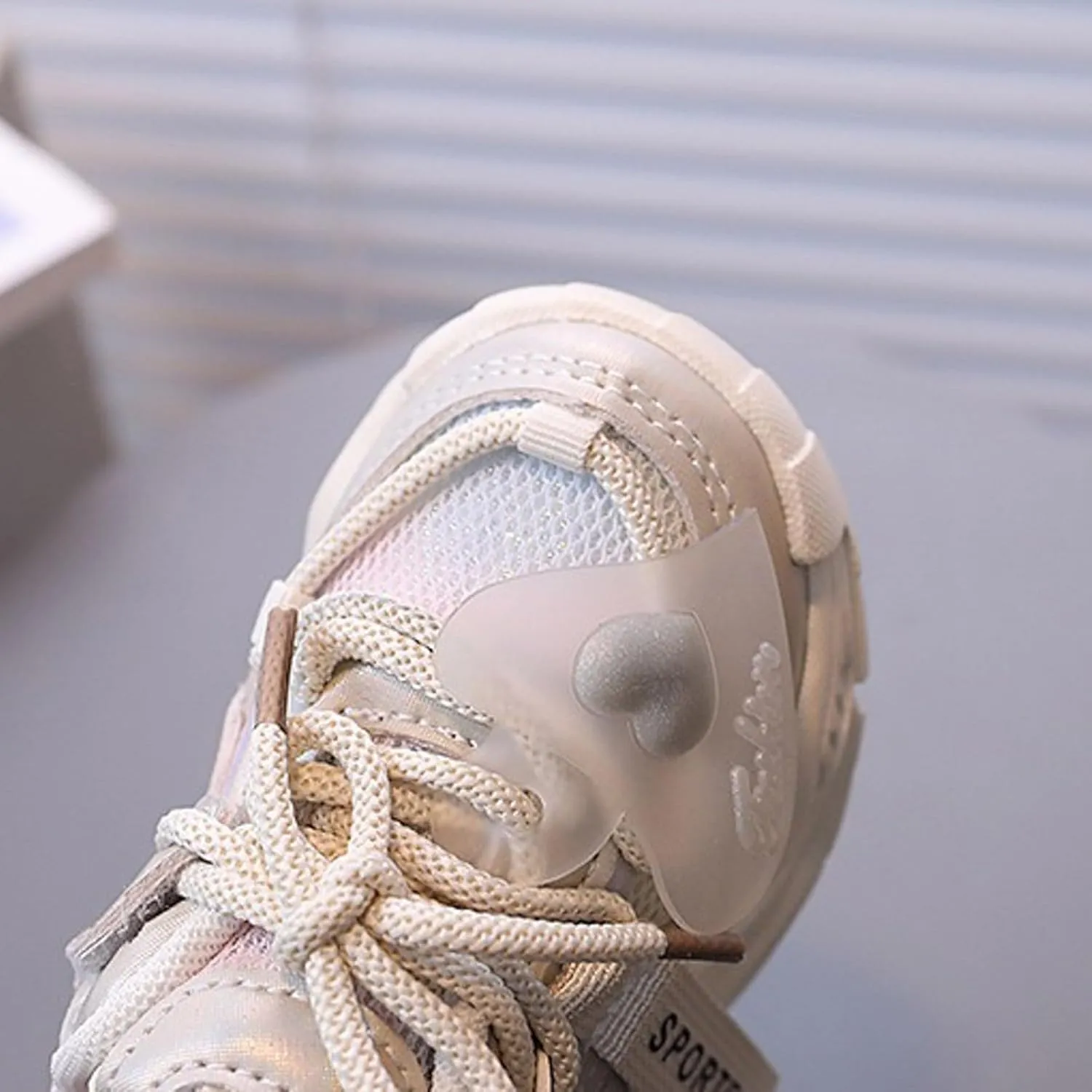 IWIHMIV Running Shoes for Girls Kids Sneakers for Boys Toddler Breathable Athletic Tennis Shoes Lightweight Comfy Walking Shoes
