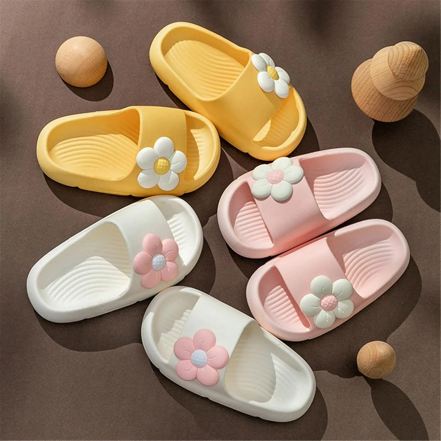 Kids Girls Comfortable Flower Cloud Slides Non Slip Lightweight Shower Sandals Fashion Thick Shoes Toddler Sandals