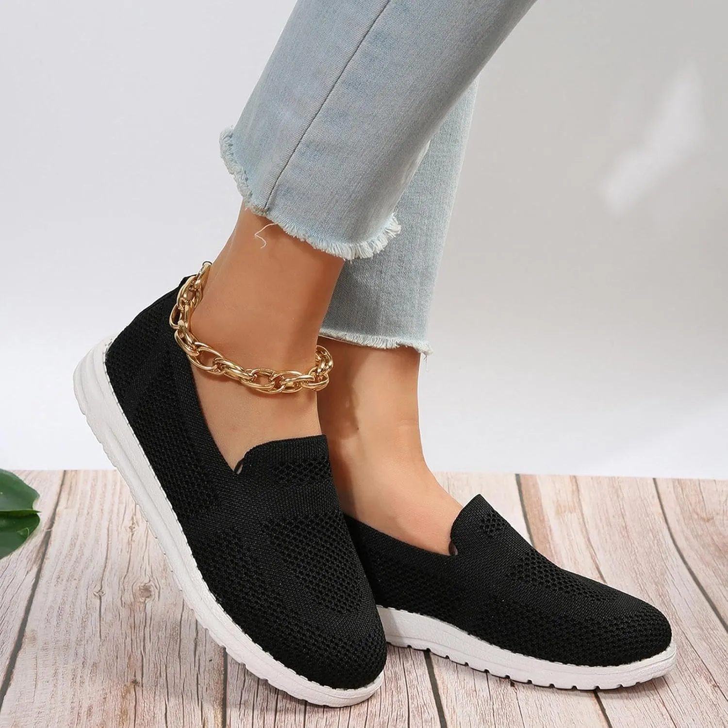 Ladies Flyweaving Mesh Sports Casual Socks Shoes Breathable Plus Size Lightweight Running Women's Air 1 Low Casual Shoes Mesh