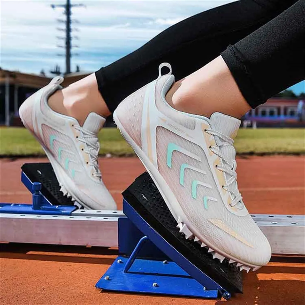 Men Women Track and Field Shoes, Girls Boys 8 Spikes Racing Sneakers Outdoor Professional Sprint Running Jumping Competition Shoes