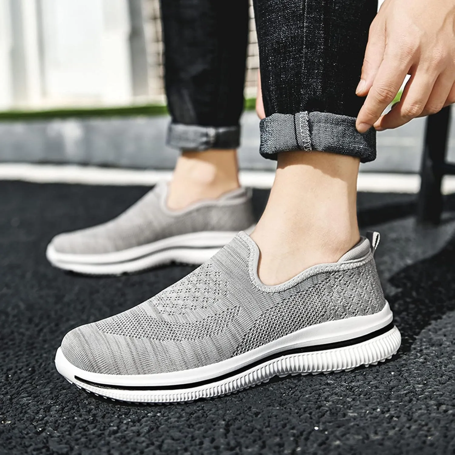 Men's Breathable Loafers Men's Casual Non-Slip Walking Shoes Slip On Comfortable Non-Slip Lightweight Casual Shoes