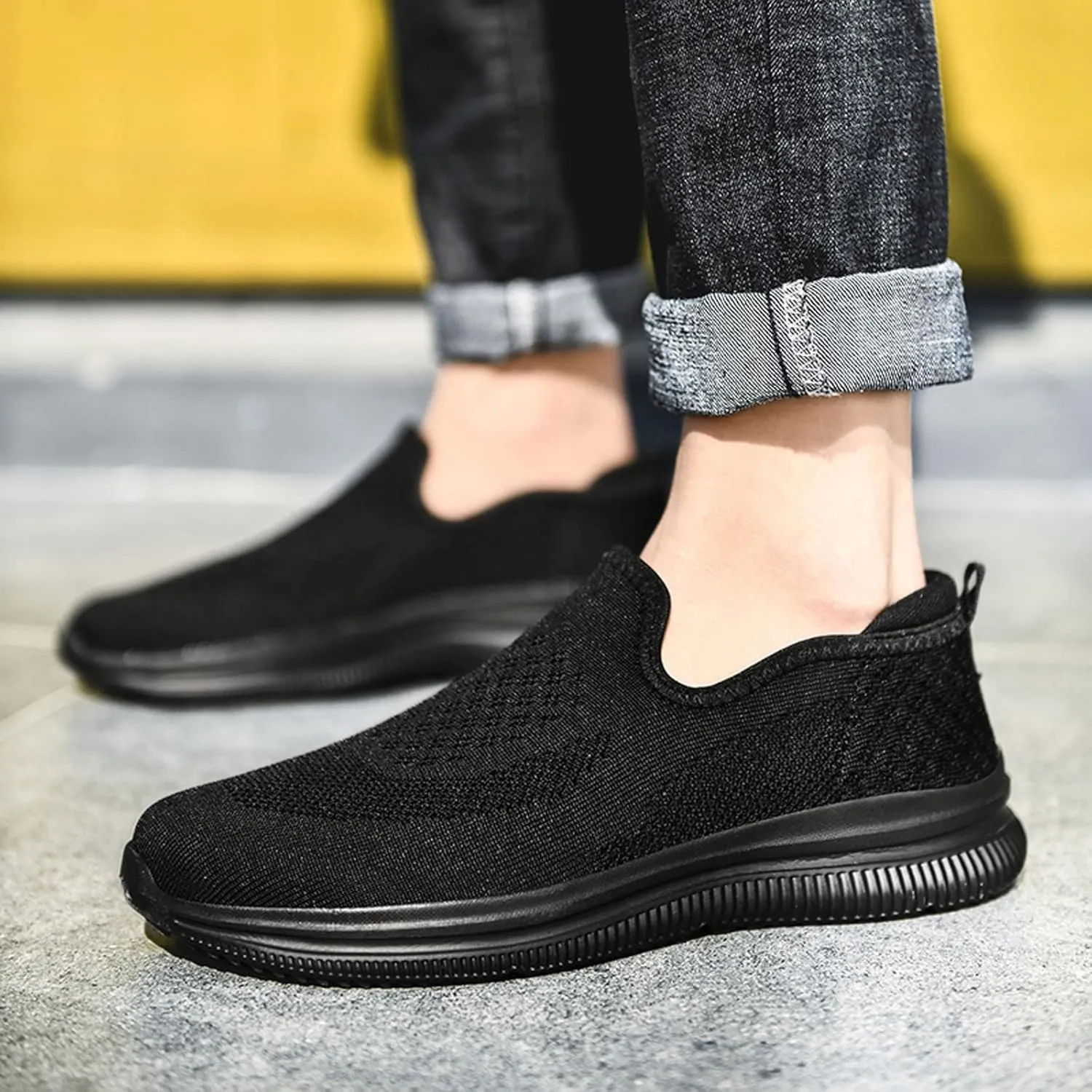 Men's Breathable Loafers Men's Casual Non-Slip Walking Shoes Slip On Comfortable Non-Slip Lightweight Casual Shoes