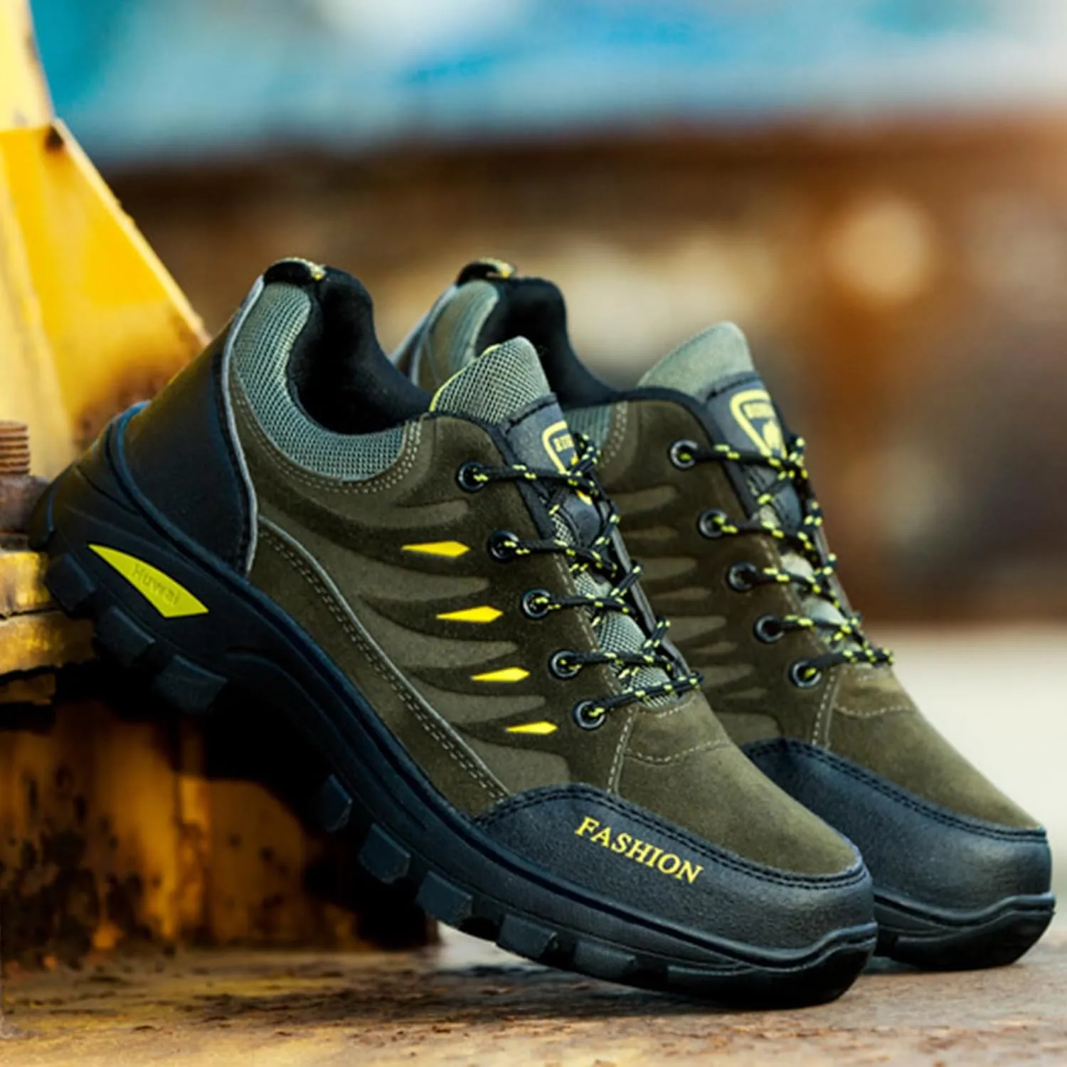 Mens Walking Shoes Outdoor Breathable Hiking Shoes Lightweight Camping Climbing Running Shoes