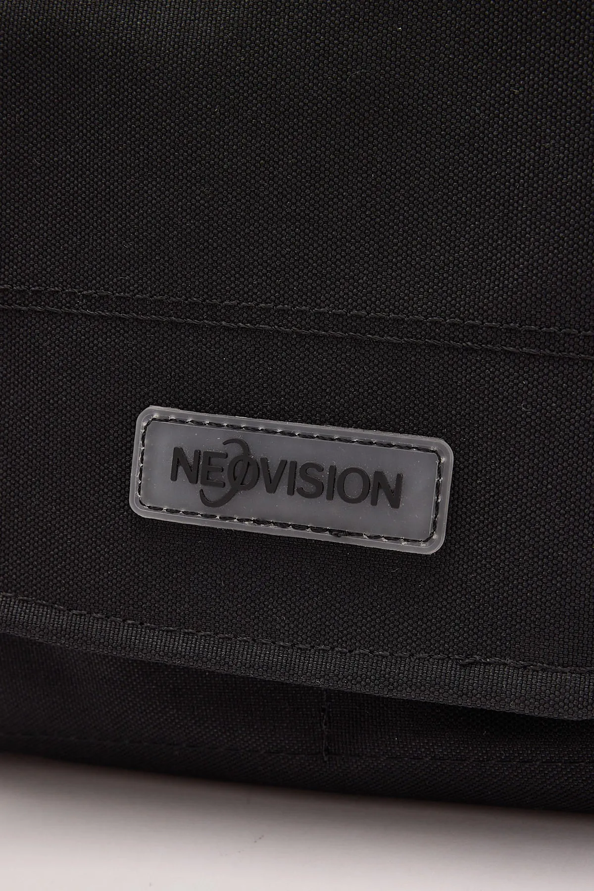 Neovision Sprint Small Messenger Bag Black