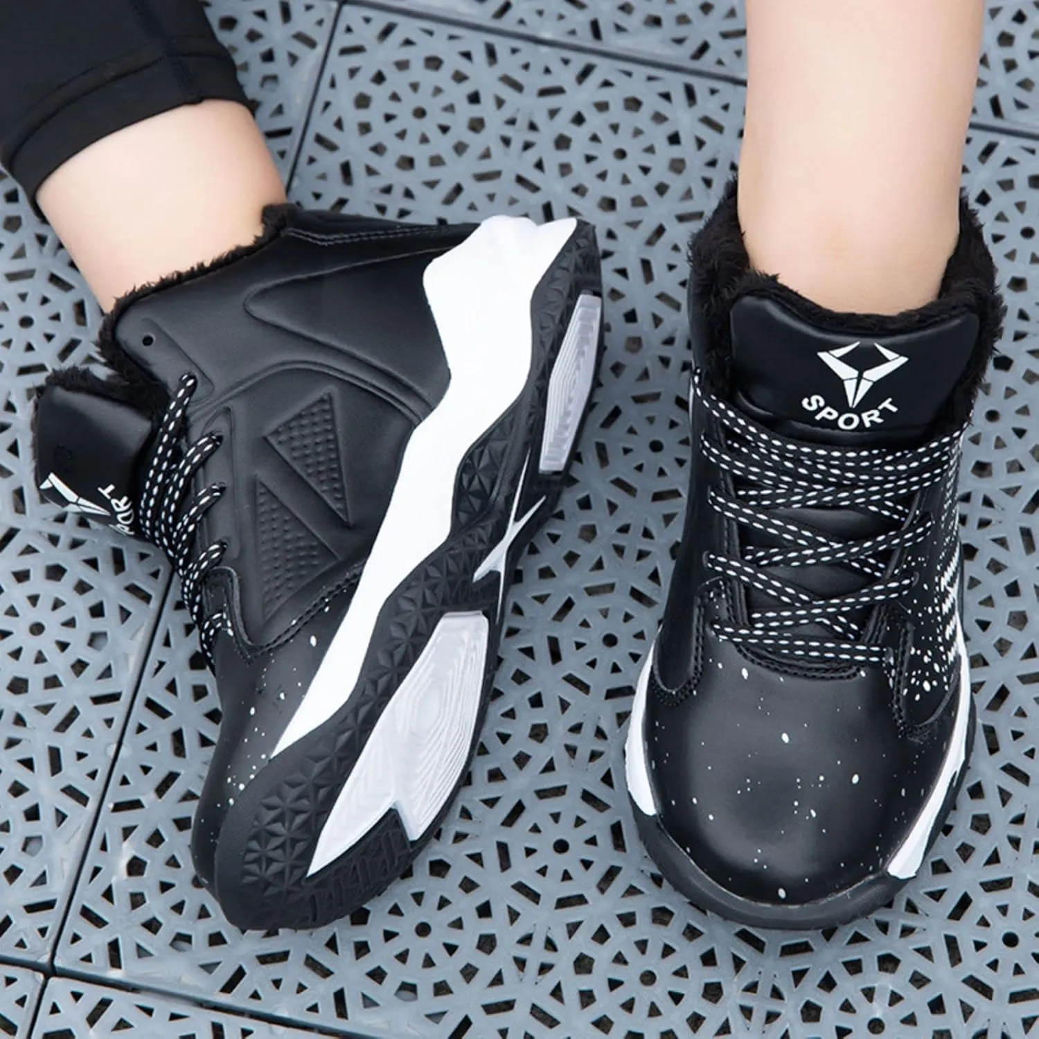 New Children's Non Slip high top Basketball Shoes