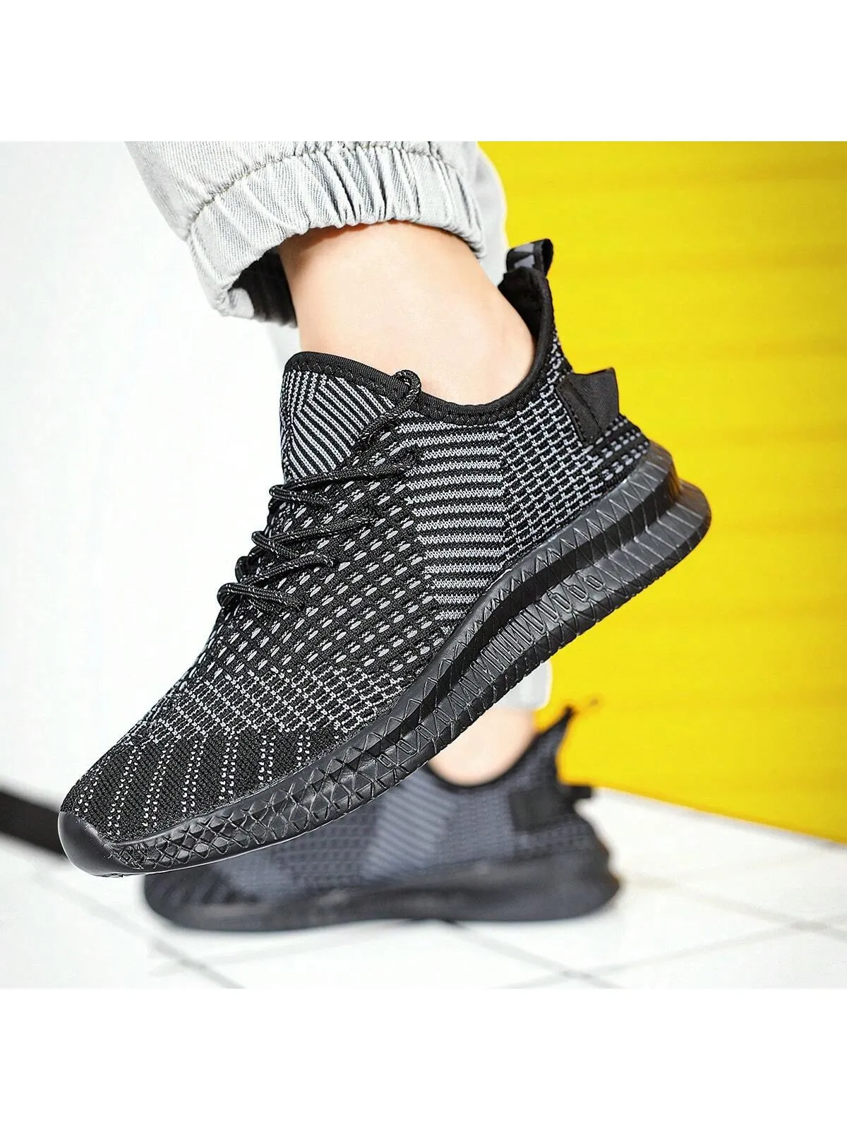 New Minimalist Fashion Breathable Comfortable Outdoor Casual Sports Shoes, Trendy Sneakers For Teenagers And Young Men