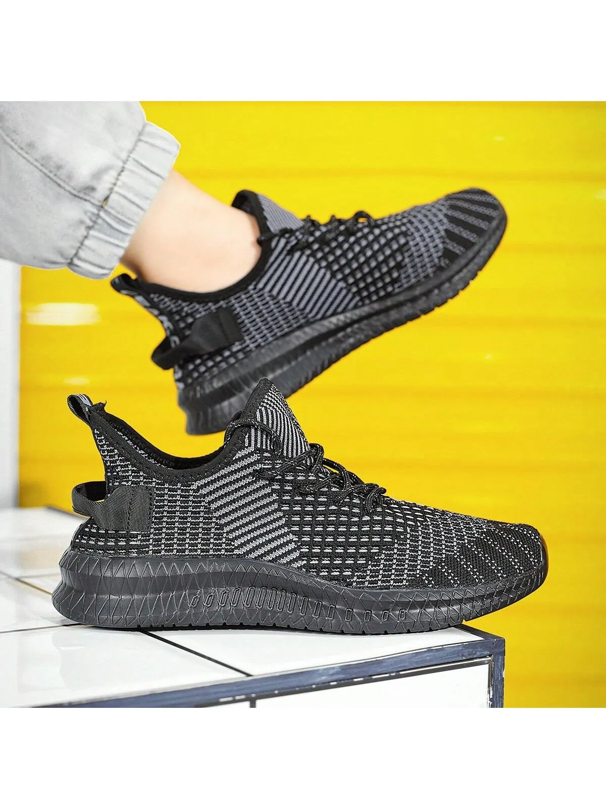 New Minimalist Fashion Breathable Comfortable Outdoor Casual Sports Shoes, Trendy Sneakers For Teenagers And Young Men