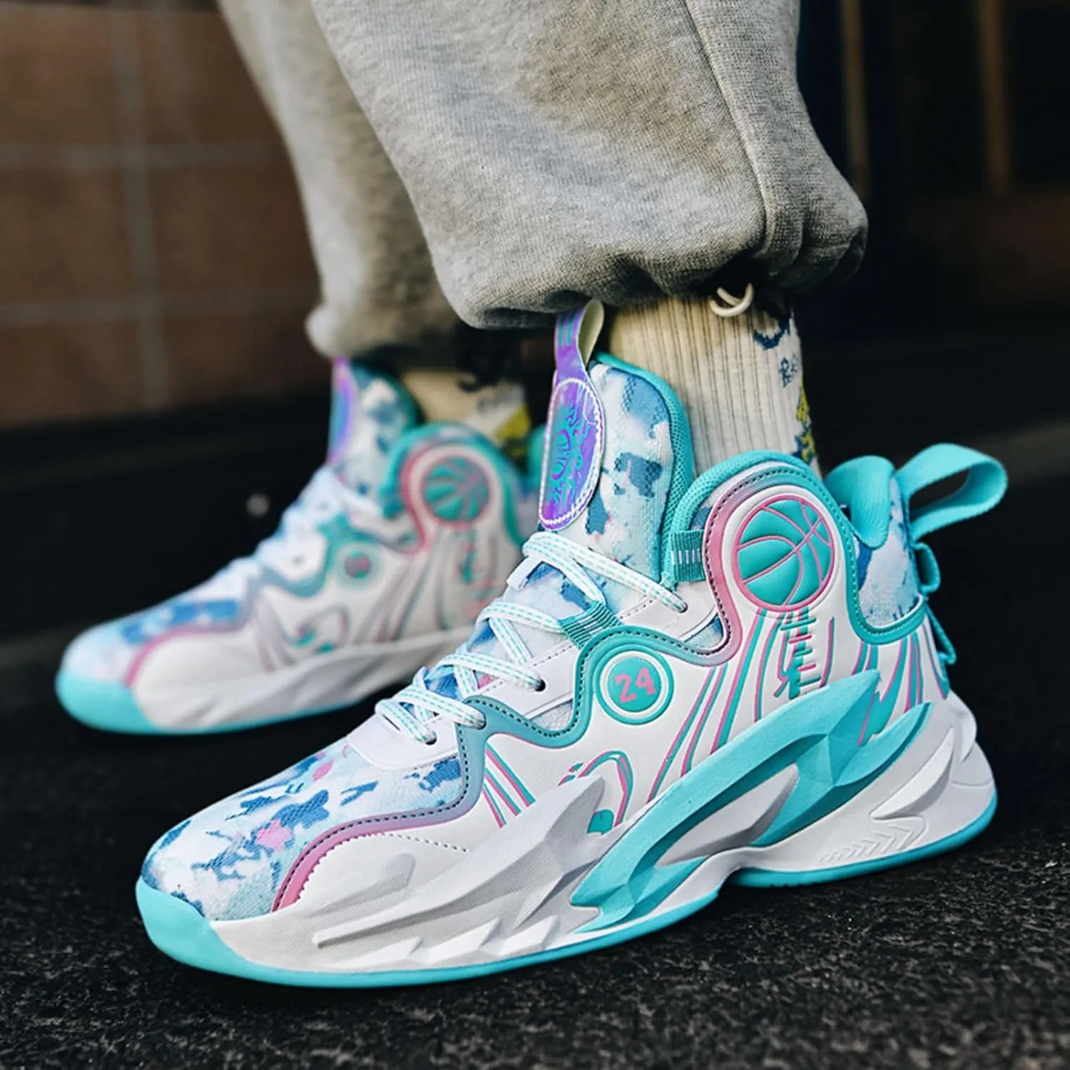 Non Slip Basketball Shoes