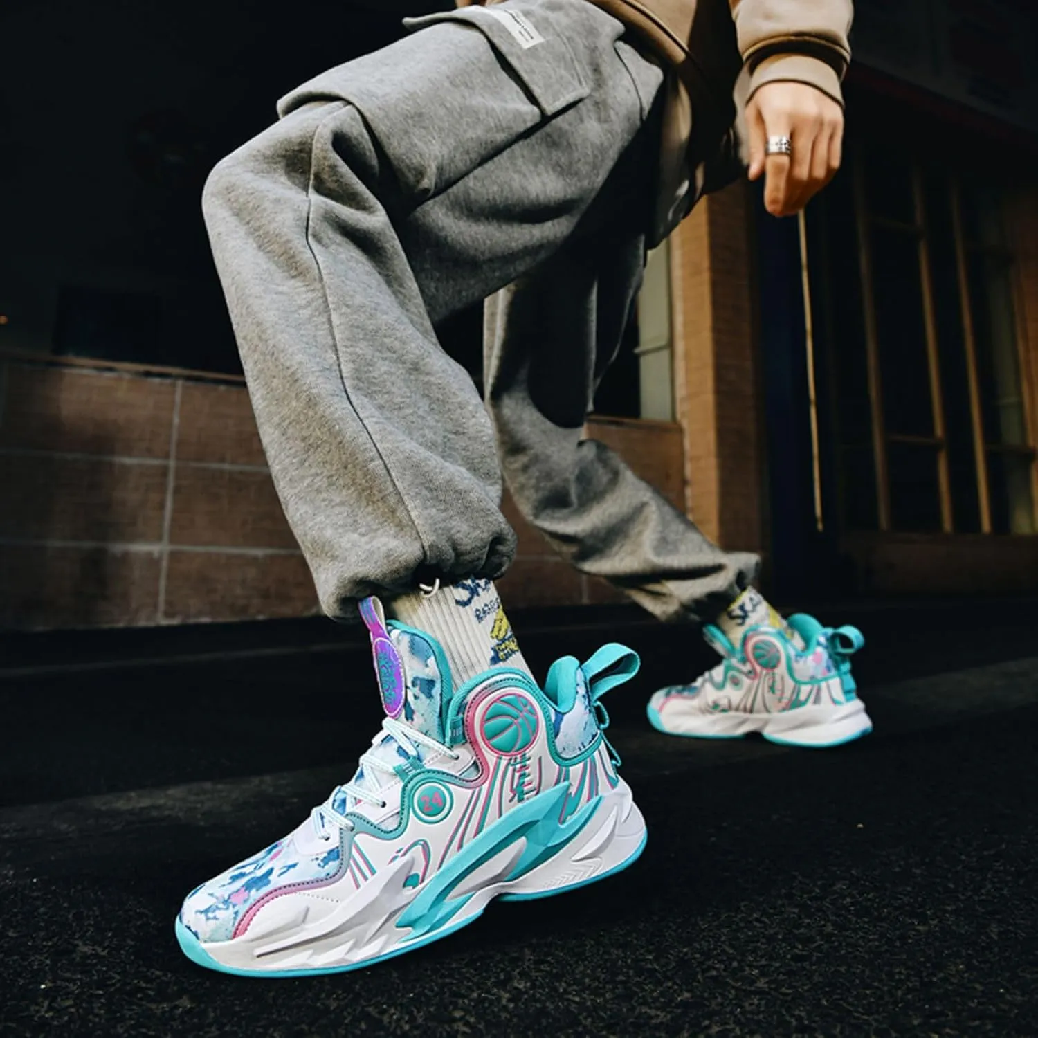 Non Slip Basketball Shoes