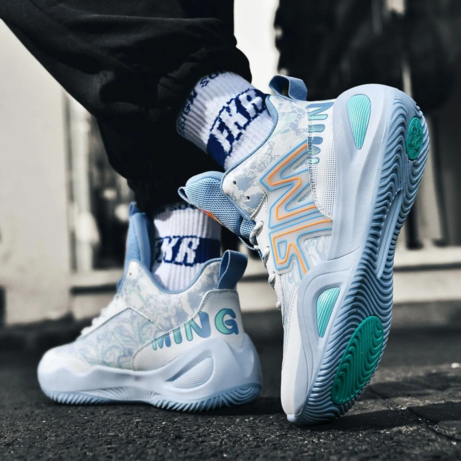 Non Slip Basketball Shoes