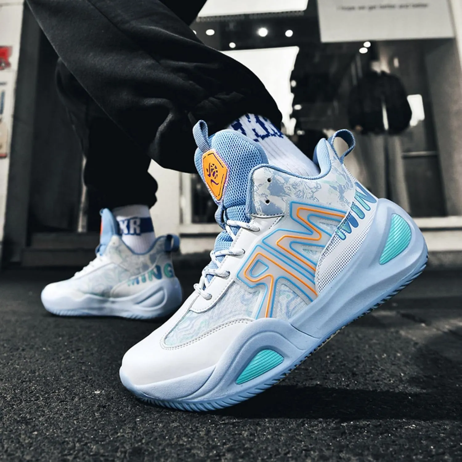 Non Slip Basketball Shoes