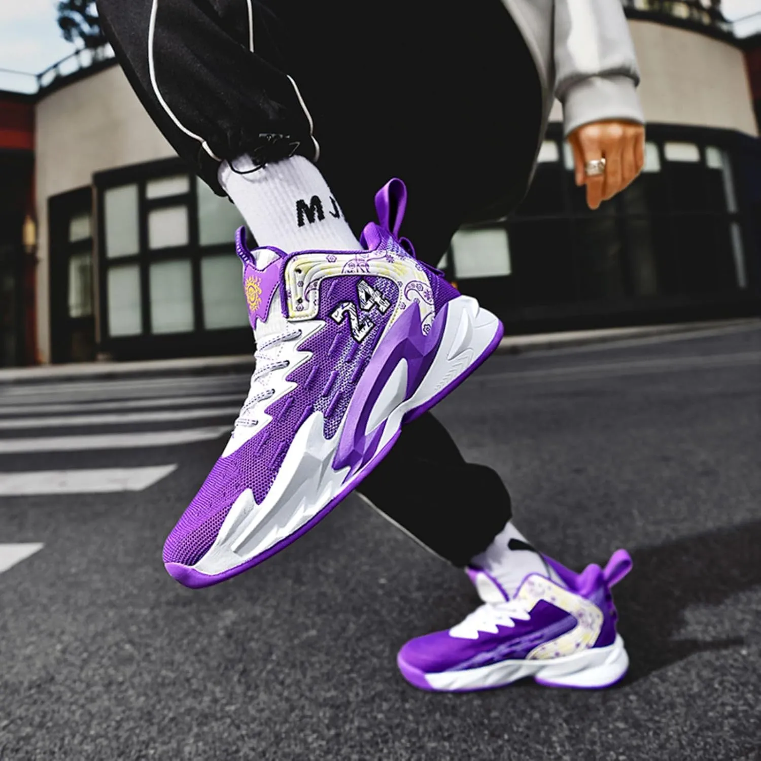 Non Slip Basketball Shoes