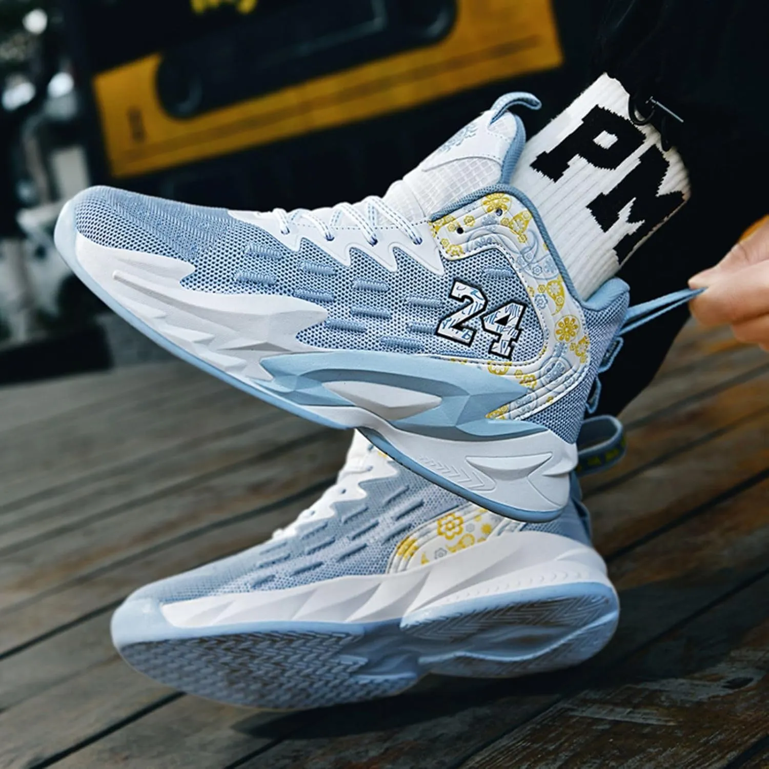 Non Slip Basketball Shoes
