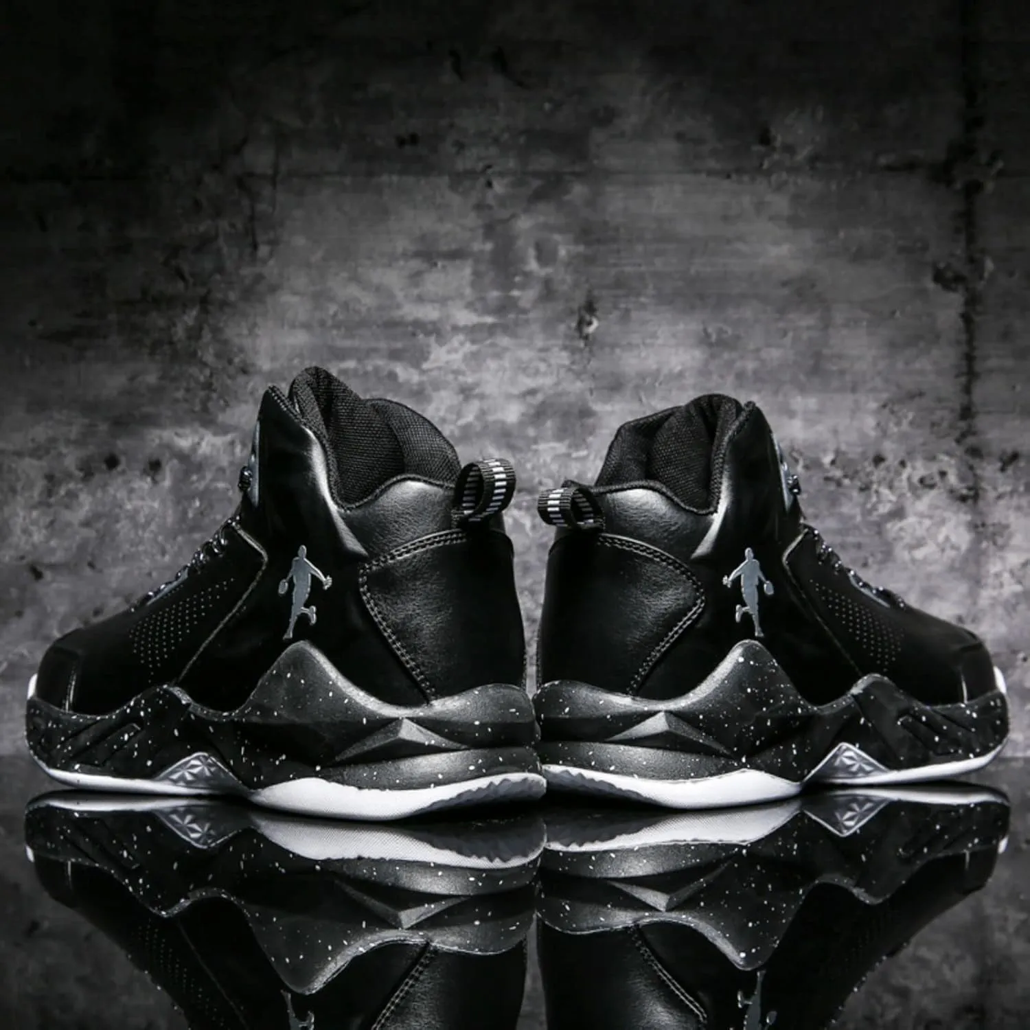 Non Slip Basketball Shoes