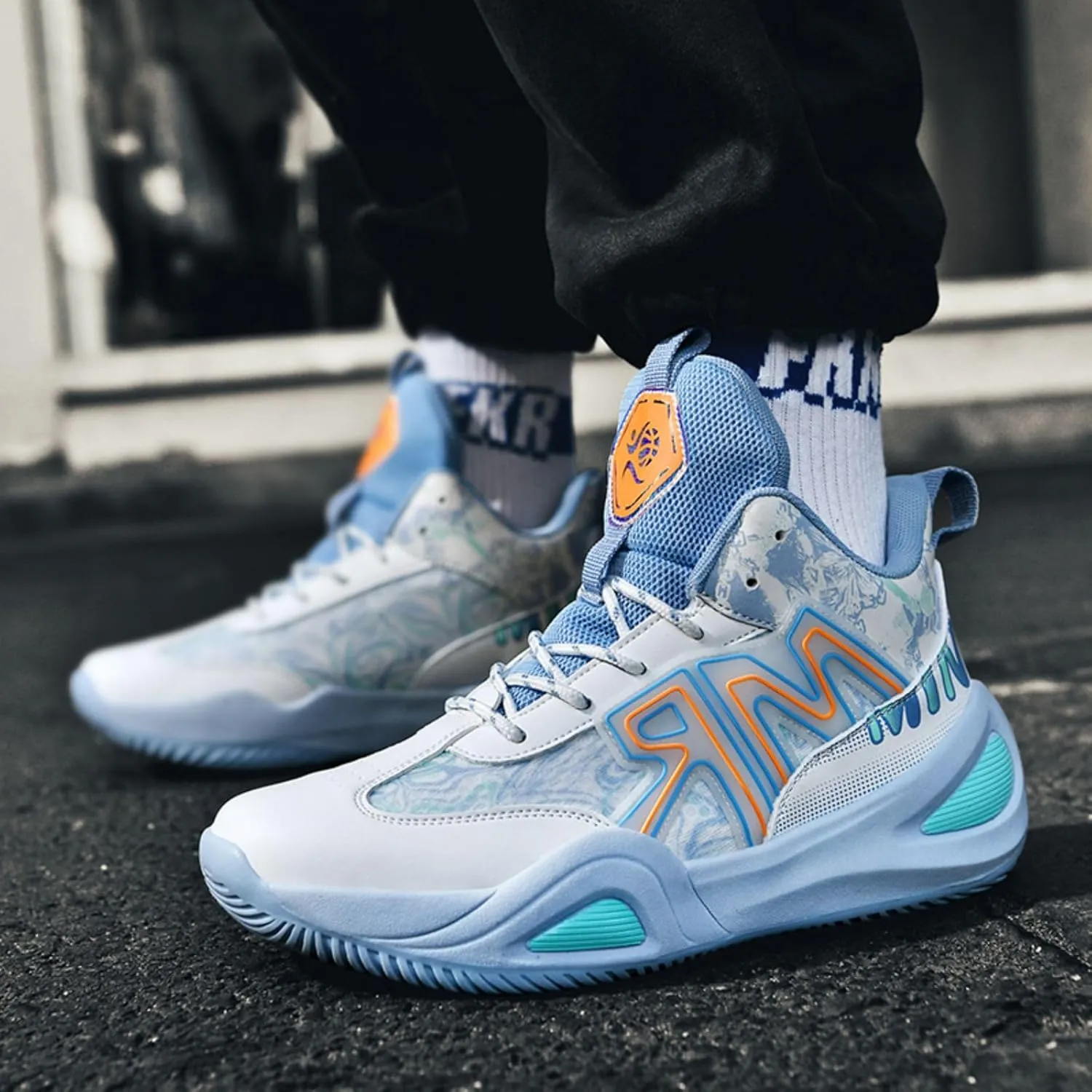 Non Slip Basketball Shoes