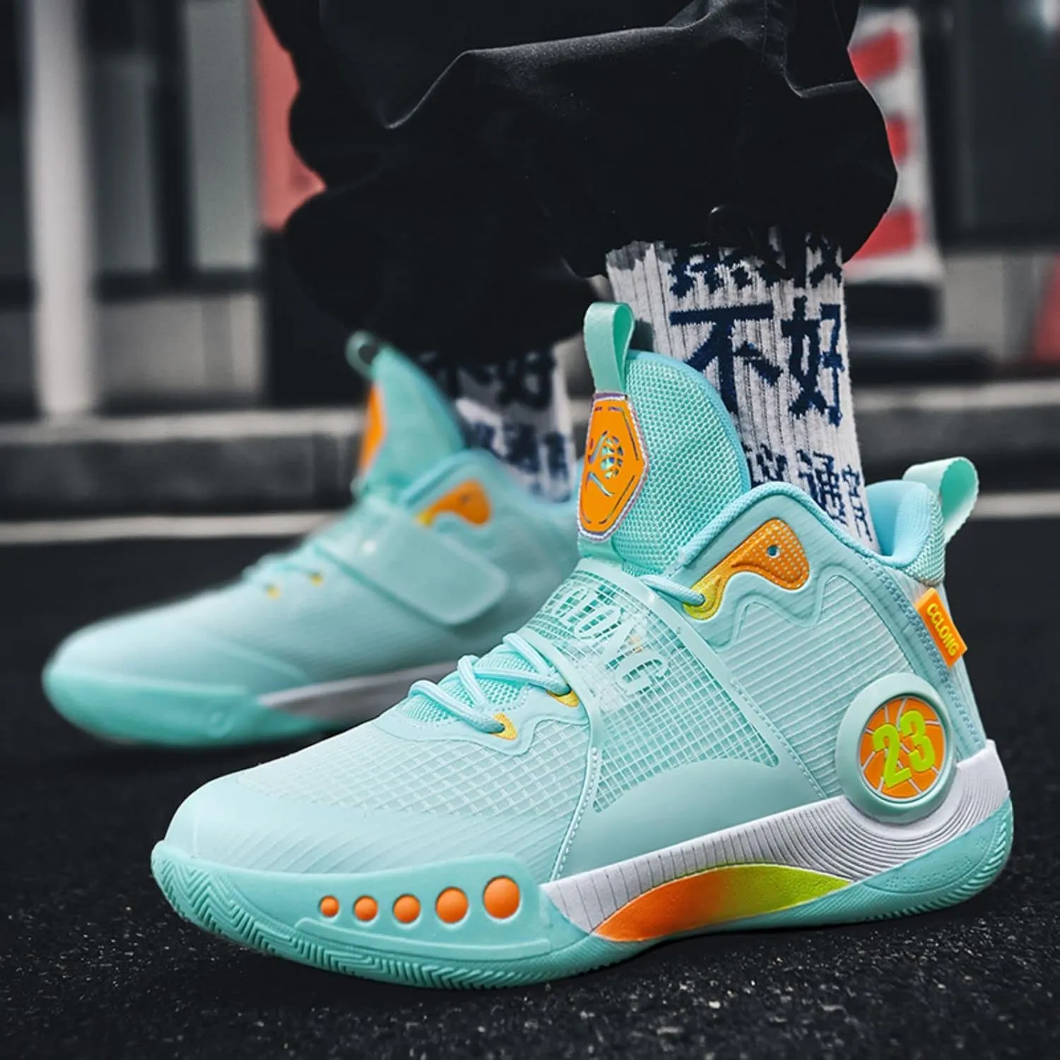 Non Slip Basketball Shoes