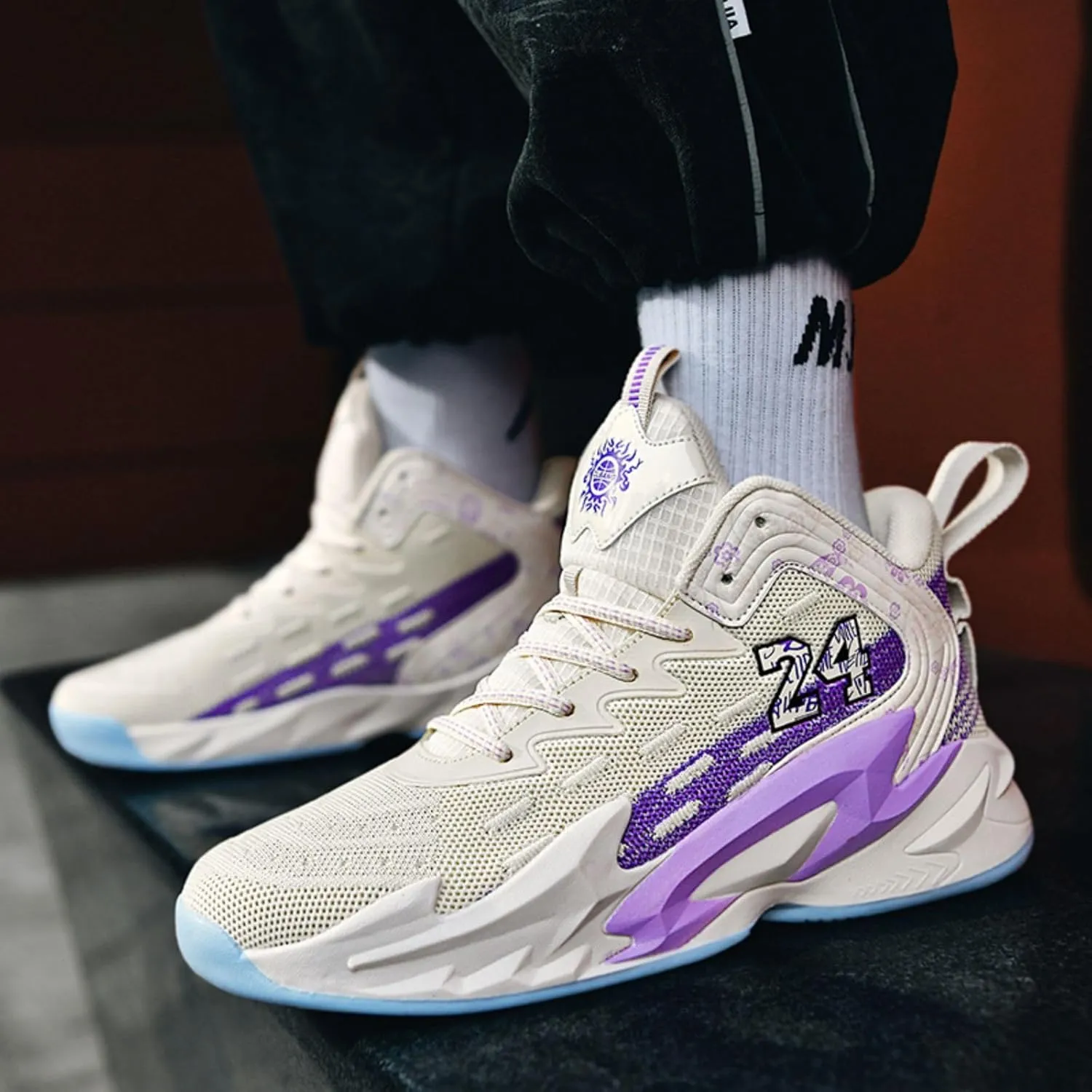 Non Slip Basketball Shoes