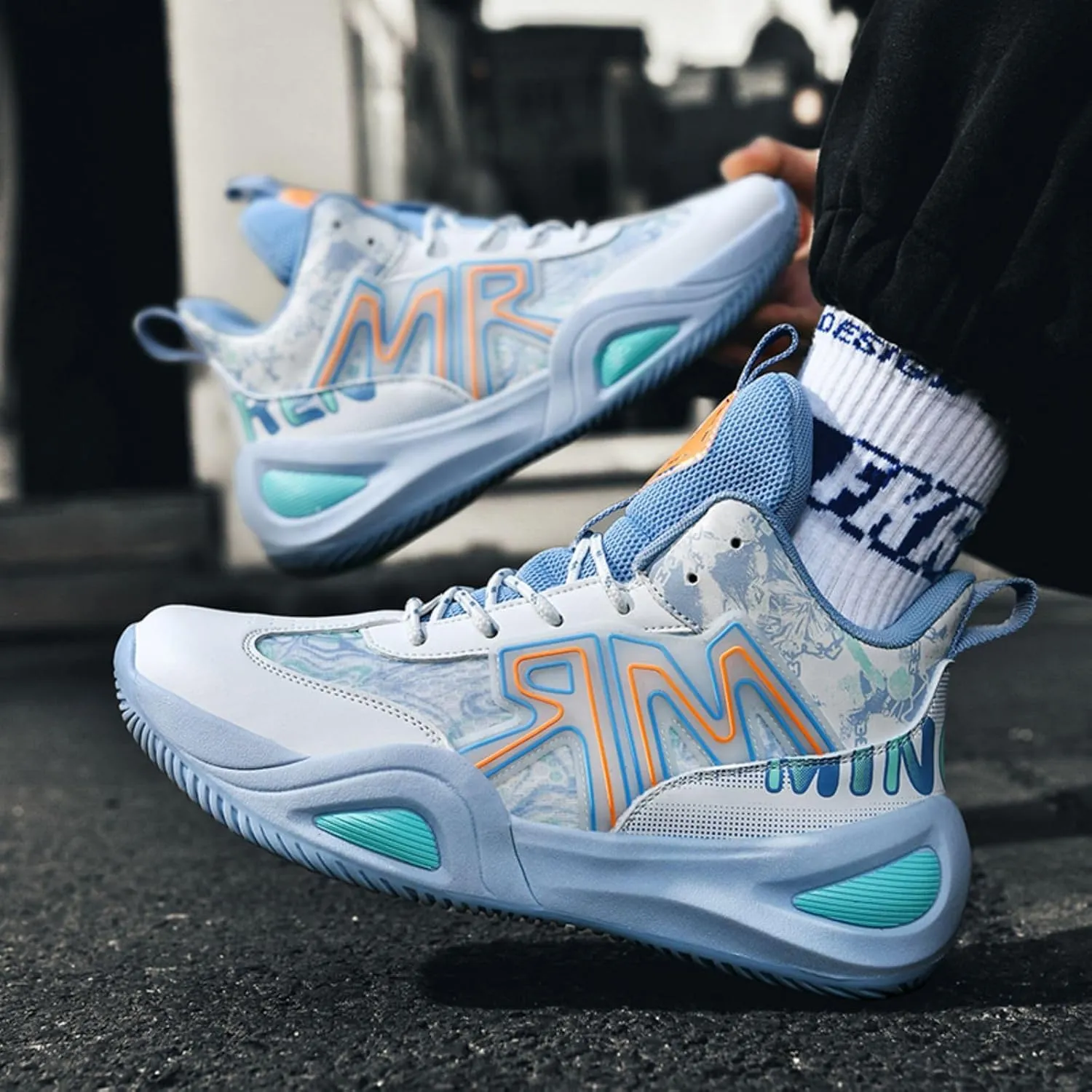 Non Slip Basketball Shoes