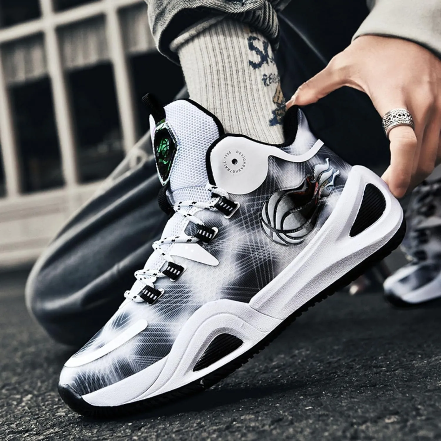 Non Slip Fashion Basketball Shoes