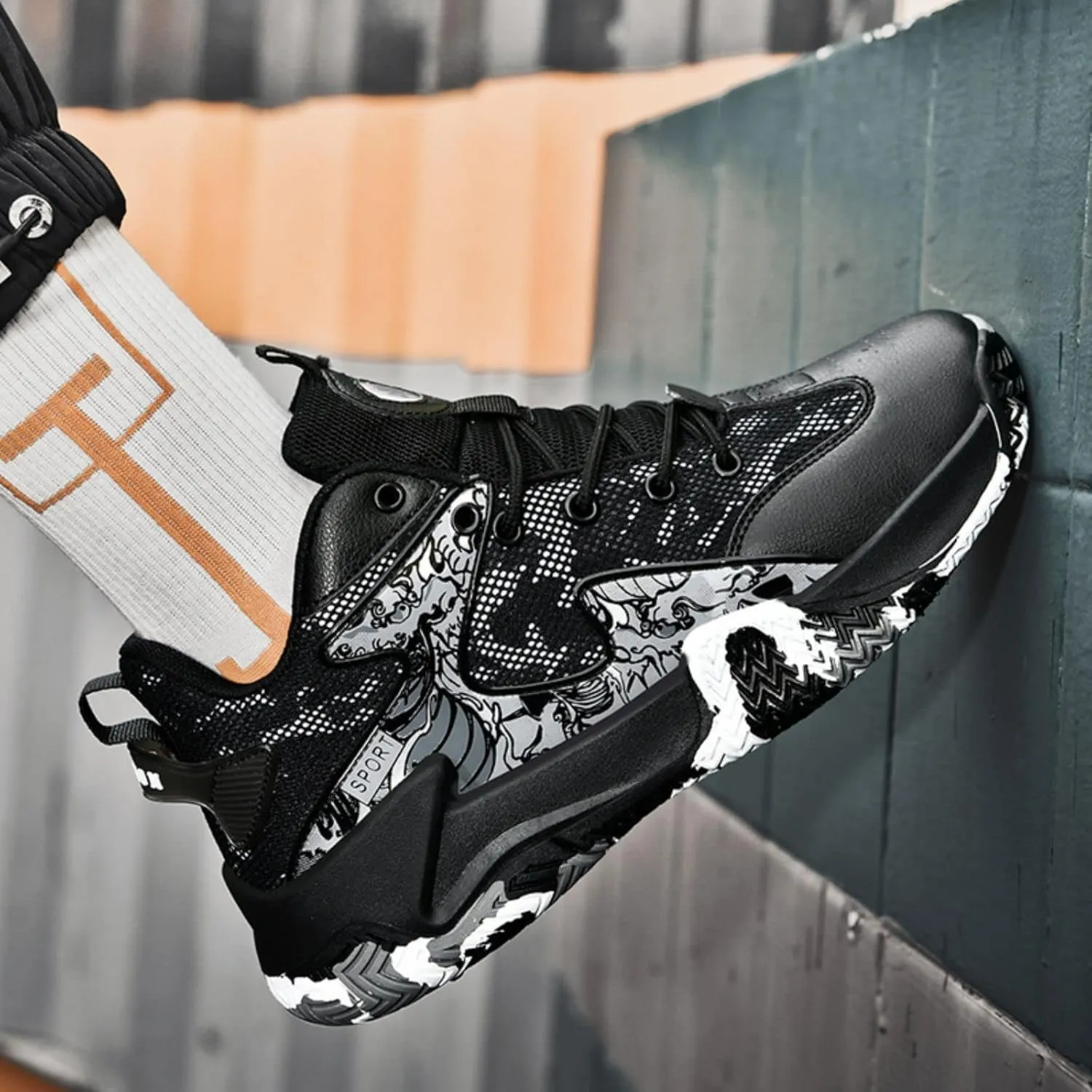 Non Slip Sports Basketball Shoes