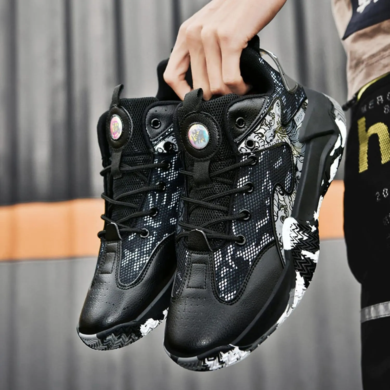 Non Slip Sports Basketball Shoes