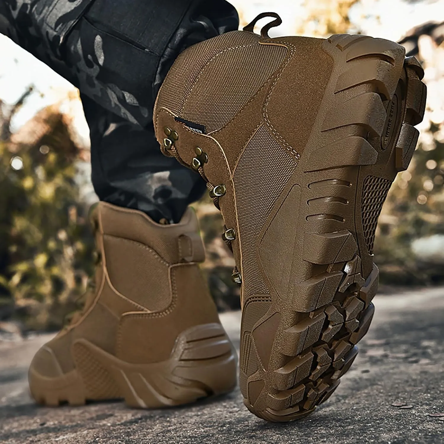 Outdoor Men's Tactical Military Boots, Men's Waterproof Hiking Boots with Sports Socks Lightweight Work Boots Tactical Combat Military Durable Boots