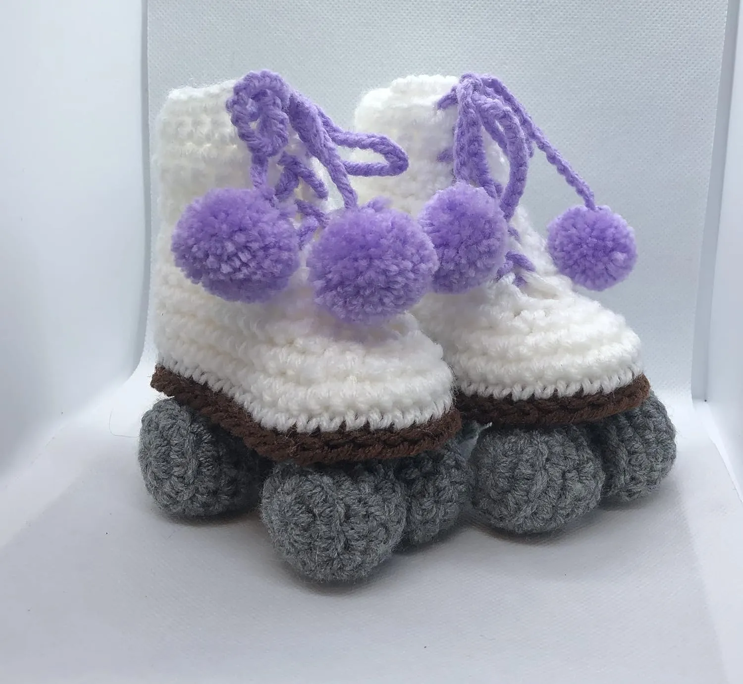 Roller Skate Style Baby Booties (Lavender)