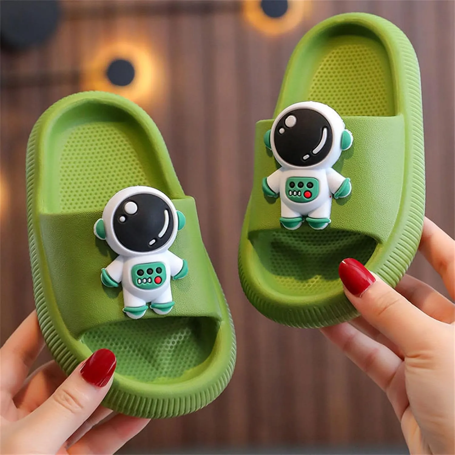 Toddler Cartoon Non Slip Slides Non-Slip Comfy Cushioned Thick Sole Shower Pool Slippers Summer Beach Water Shoes