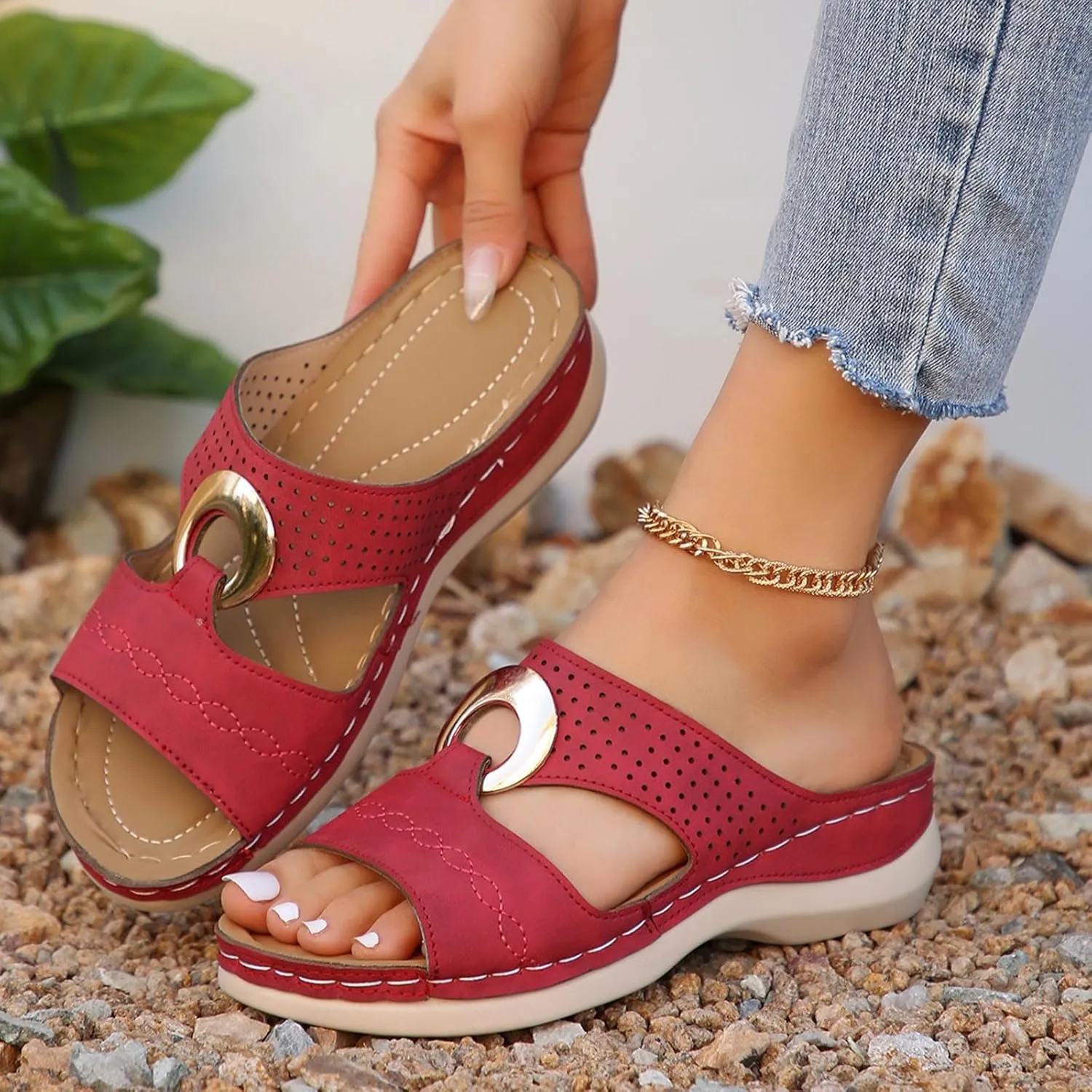 Women's Classic Leather Sandals Lightweight Flat Sandals Cute Hollow Out Flower One Stirrup Casual Walking Slippers, 4