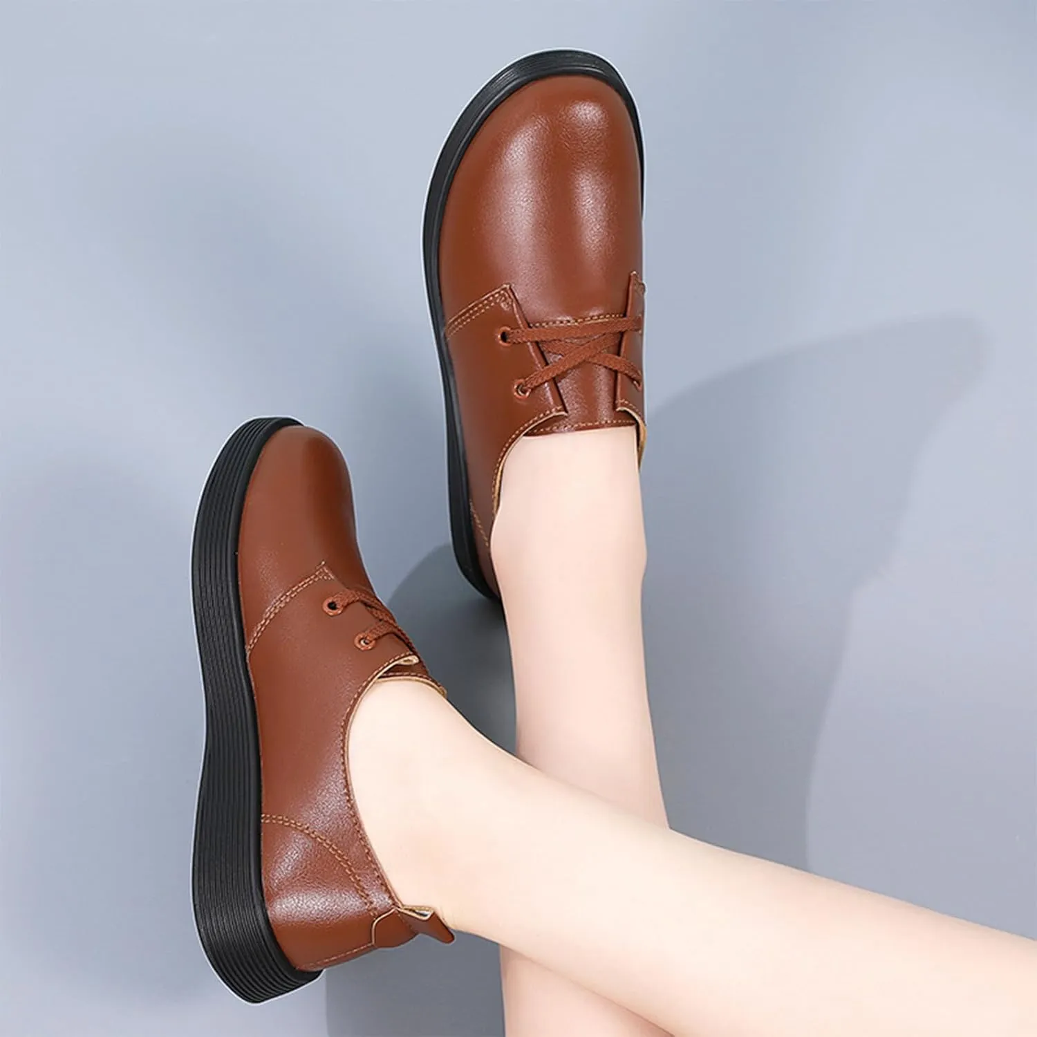 Women's Leather Casual Flat Oxford Shoes Comfort Round Toe Non Slip Breathable Lace Up Dress Shoes for Work Dating Shopping
